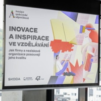 "Více než třetina toho, co dnes umíme, nebude v budoucnosti potřeba.” Školství potřebuje změnu, shodli se experti